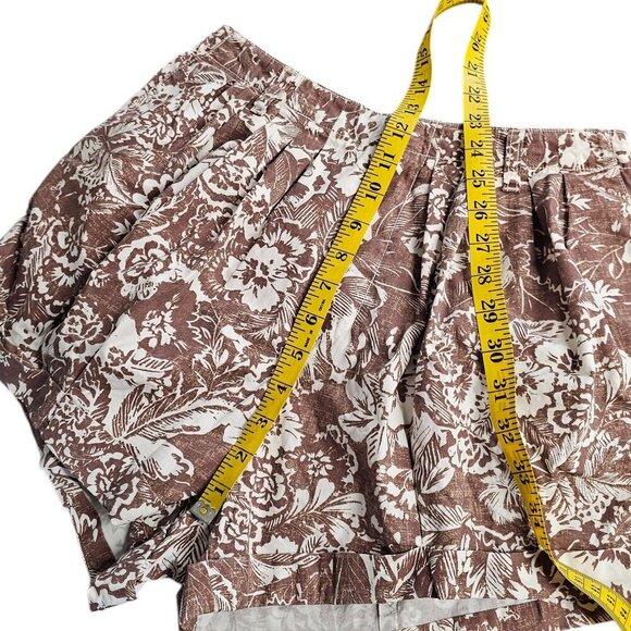 Anthropologie Printed Pleated Shorts, Floral, Cotton, Brown, High-Rise, Sz Small - Picture 5 of 9